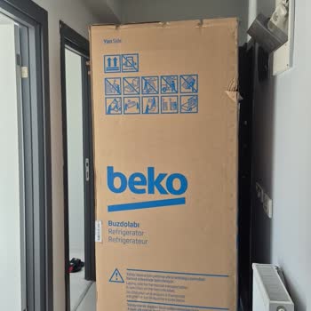 Beko Buzdolabının Göçük Ve Kırık Paneli İçin Tam Değişim Talebi Ve Bilgilendirme Eksikliği