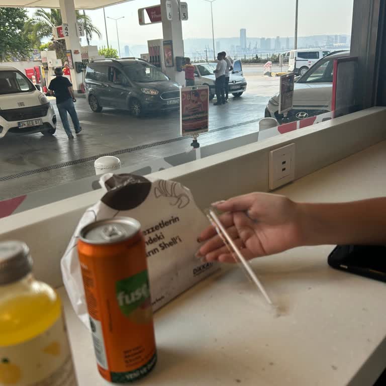 Müşteri Memnuniyetsizliği Meyve Suyu İçin Uygun Pipet Verilmemesi