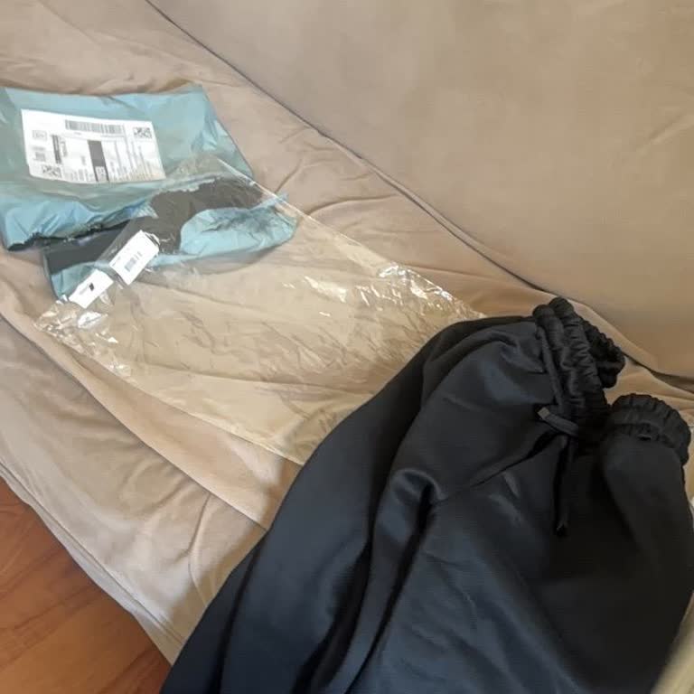 Eksik Pantolon Gönderimi Ve Yanıtsız Şikayet