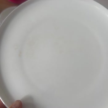 Aryıldız Günlük Kullanıma Uygun Dediği Porselen Takımında Lekeler