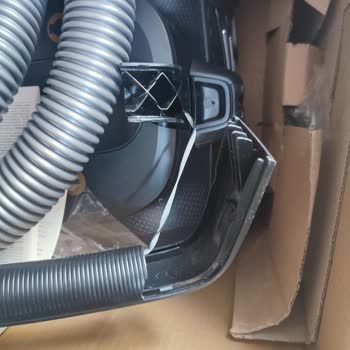 Kırık Gelen Philips Süpürge Tekrar Gönderildi, İade Kabul Edilmedi