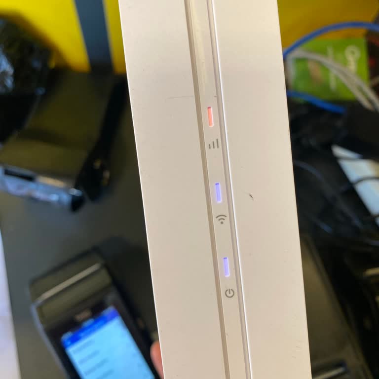 Ayvalık İşletmesinde Sürekli İnternet Kesintisi Ve Yetersiz Turkcell Desteği