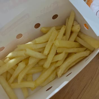 Burger King Dudullu Şubesinde Büyük Boy Patates Az, Ballı Hardal Sos Eksik