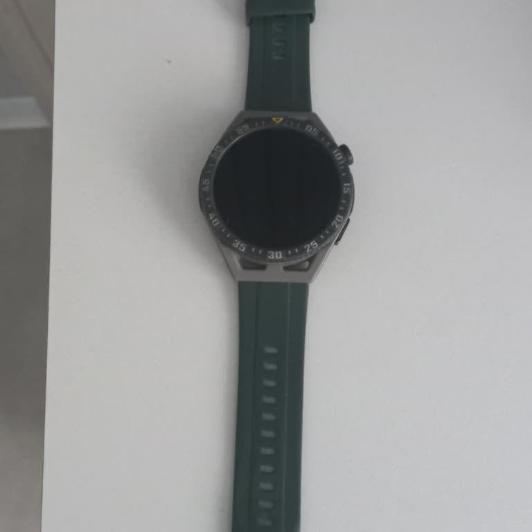 Huawei Watch GT 2 İçin Sıvı Teması İddiası Ve Aşırı Ücret Talebi