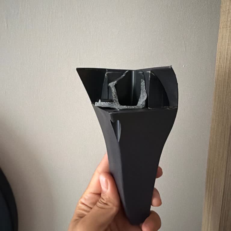 Kelebek Mobilya’nın 7 Yıllık Garantisinde Ücretsiz Ayak Değişimi Talebi
