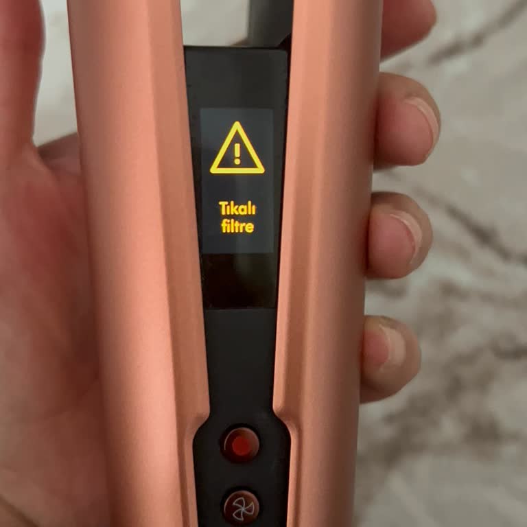Yeni Dyson Airstrait Cihazımda Filtre Sorunu Ve Renk Uyuşmazlığı İçin Acil Çözüm Talebi