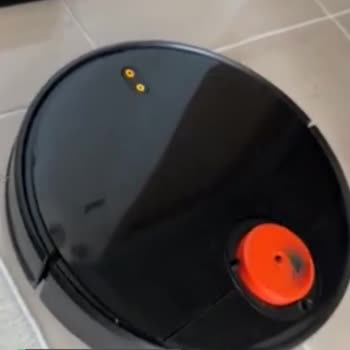 Xiaomi Robot Süpürgemin Sürekli Bir Yerlere Çarpması Ve Süpürmemesi