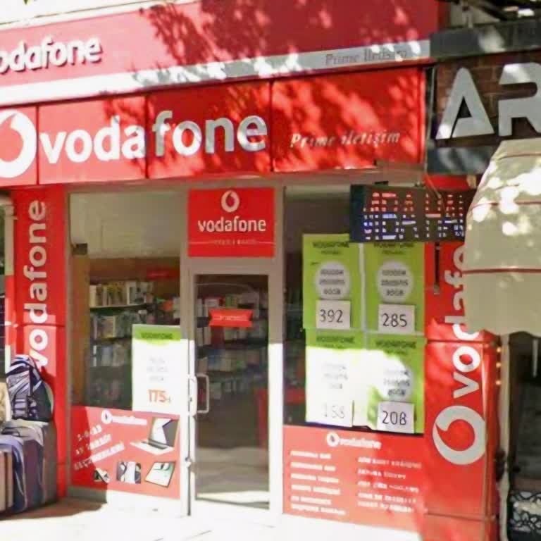 Vodafone Redbox Modem Teslimat Taahhüdü İhlali, Ek Ücret Talebi Ve Saygısız Mağaza Davranışı