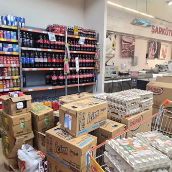 Alibeyköy Migros Şubesinde Kötü Hijyen Ve Personel Eksikliği