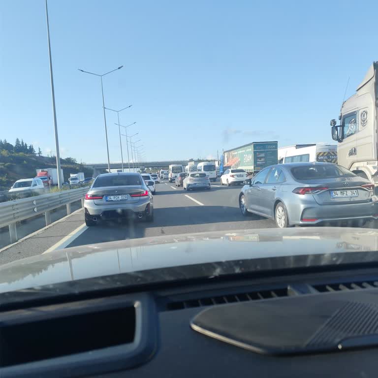 Kuzey Marmara Otoyolu Tünel Çalışmalarının Uzatılması Sürücüleri Mağdur Ediyor