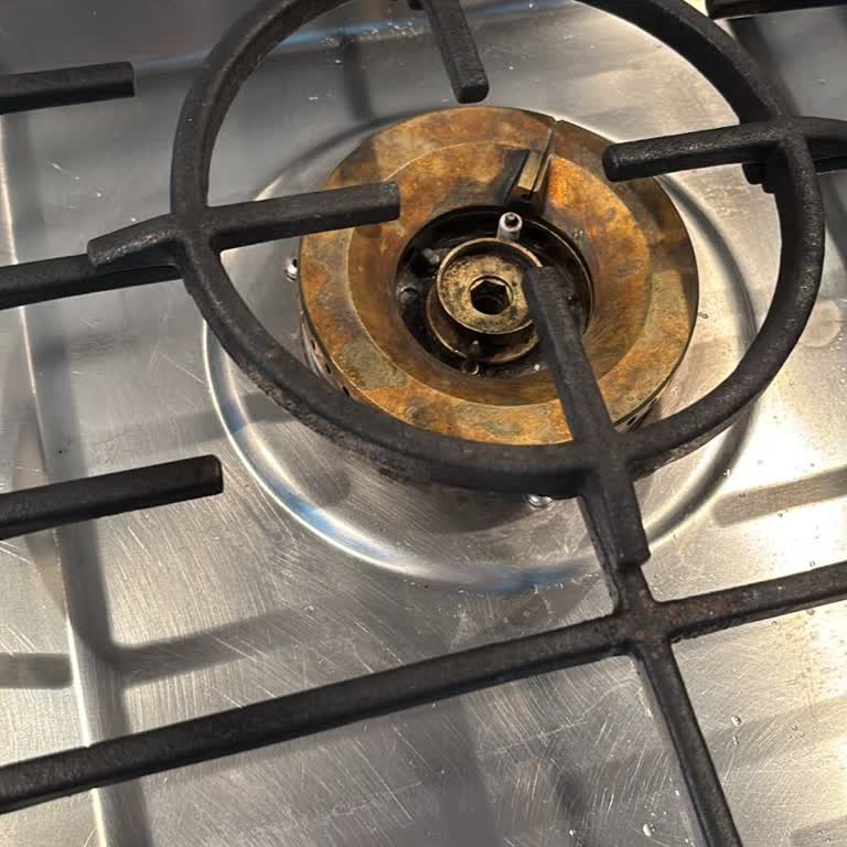 Miele Servisi Peşin Ödeme Sonrası Eksik Ve Kusurlu Kurulumla Mağdur Etti