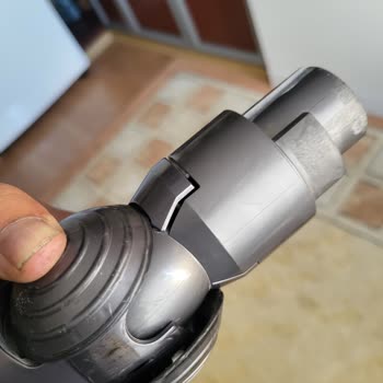 Garanti Kapsamındaki Dyson V8 Başlık Kırığına Kullanıcı Hatası İddiası Red Edildi