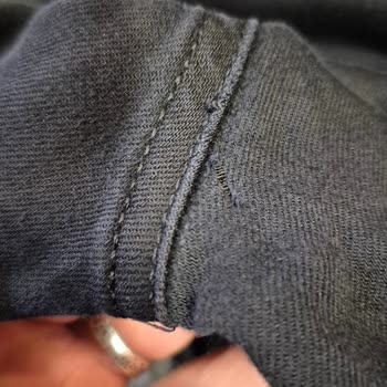 Mavi Kot Pantolonunda Renk Atması Ve Hızlı Yıpranma