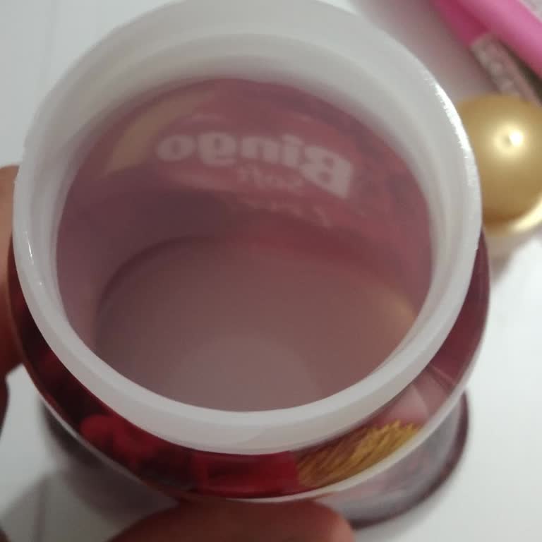 Bingo Soft Lovely Yumuşatıcının Kapağa Kadar Dolu Olmaması
