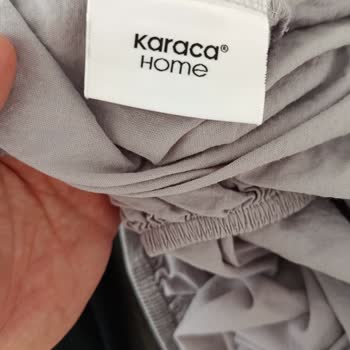 Karaca Home Çarşafında Renk Atması Ve Çıkmayan Lekeler Yenisi İsteği