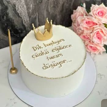 Yüksek Ücretli Özel Pastada Renk Ve Görünüm Uyuşmazlığı