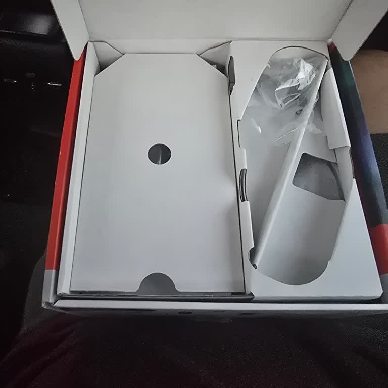 Nintendo Switch Boş Kutu Teslimatı Ve Mağaza İletişimsizliği