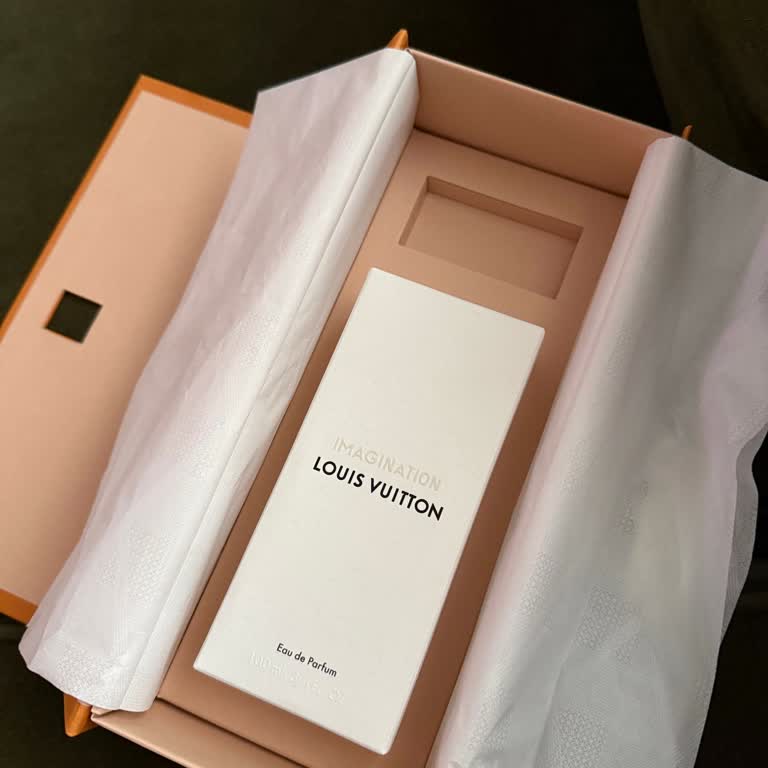 Louis Vuitton Mağazasında Geciken Teslimat Ve Kutu İçeriği Manipülasyonu