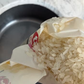 Migros'tan Aldığım Pirinçte Kurtlar Bulunması Nedeniyle Hijyen Şikayeti