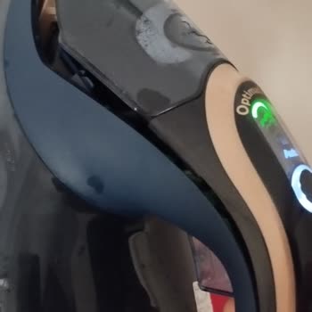 Garanti İçine Girmeden Ütü İkiye Ayrıldı, Yetkili Servis 4000 TL Ücret İstiyor
