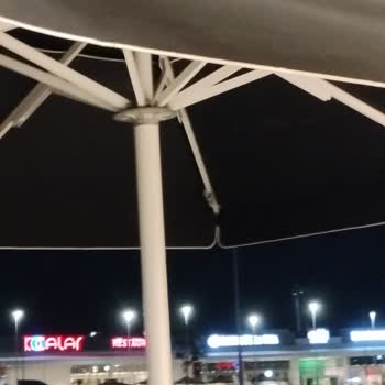 Kocalar Dinlenme Tesisi Restoranında Ciğerin Kötü Kokusu Ve Sağlık Riski