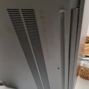 Lenovo Ideapad 5 Ekran Çerçevesi Sorunu Tekrarlandı Ve Güveni Zedeliyor