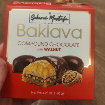 A101 Şubesinde Satılan Cevizli Baklavanın Küflü Çıkması