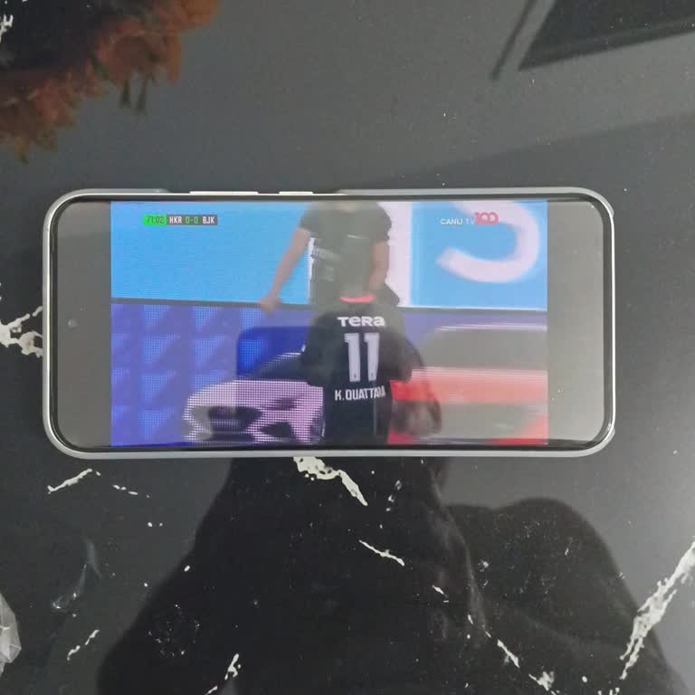 TV+ Mobil Uygulamasında Sürekli Ekran Kararması