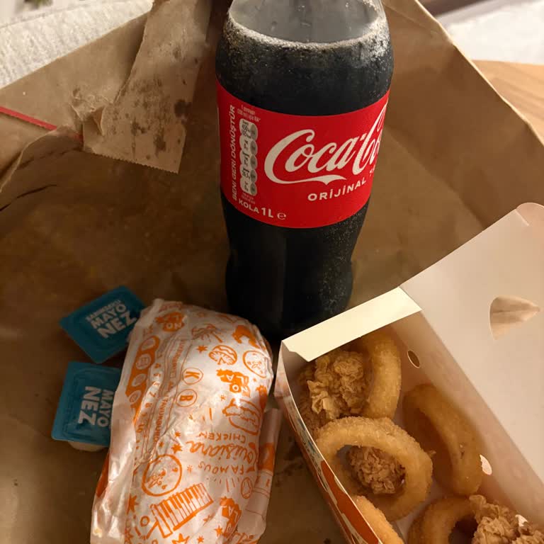 Eksik Ürün Ve Buz Gibi Yemek İçin Tam İade Talebi