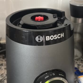 Bosch Blender Bıçak Aparatı Çatladı Ve Tamir Ücreti Aşırı Yüksek