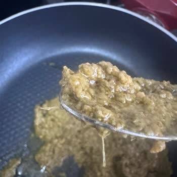 Tamek Pesto Sosunda Kıl Benzeri Oluşumlar Hijyen Endişesi Yaratıyor