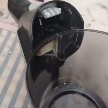 Bosch Süpürge Çöp Haznesi Çatlak
