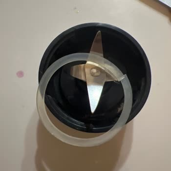Silikon Conta Çabuk Yırtıldı, Blender Sızıntı Yapıyor