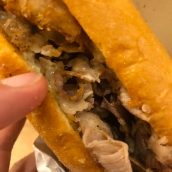 Arbys’ta Yanlış Sandviç Ve İade Reddi