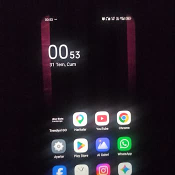 Tekno Spark 30 Pro Ekranındaki Kırmızı Lekeler İçin Değişim Ve İade Talebi
