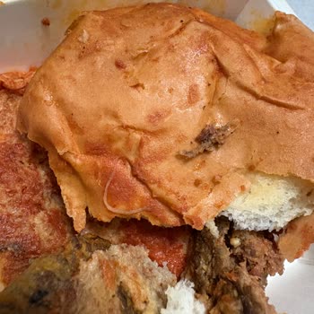 Milky Cup Hamburgerde Kurt Benzeri Parazit Ve Sahte Antep Fıstıklı Mug