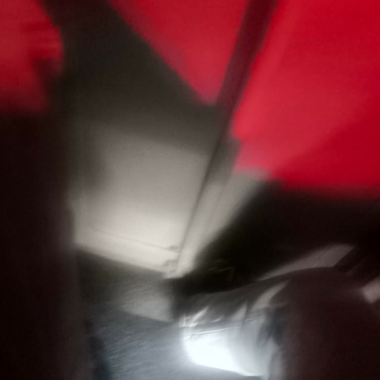 Metro Turizm'de Koltuksuz Ve Güvensiz Seyahat Şikayeti