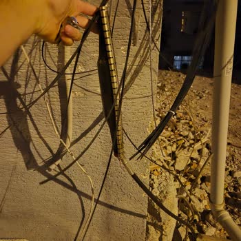 TurkNet'in Uzun Süreli Fiber Kesintisi Ve Yetersiz Saha Çözümü