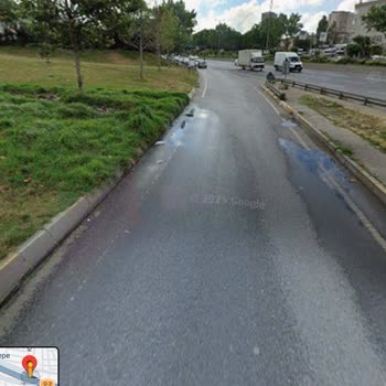 İstanbul’da Uzun Süredir Devam Eden Yol Su Akıntısı Ve Kayganlık Sorunu Çözülmedi