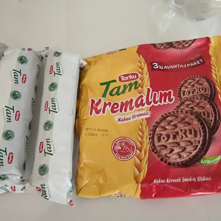 Torku Kakaolu Sandviç Bisküvi Bozulmuş, Geri Dönüş Yok