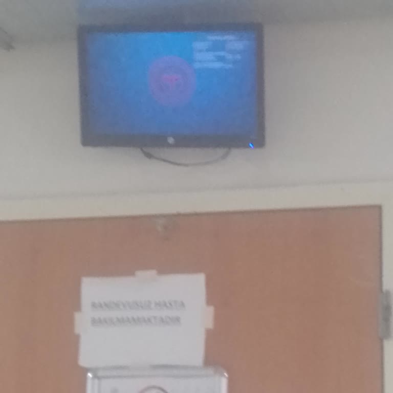 Randevu Saati Gecikmesi Ve Hastane Personelinin İlgisizliği