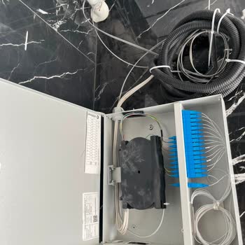 Fiber Altyapısı Yarım Bırakıldığı İçin İnternet Hizmetinden Mağduruz