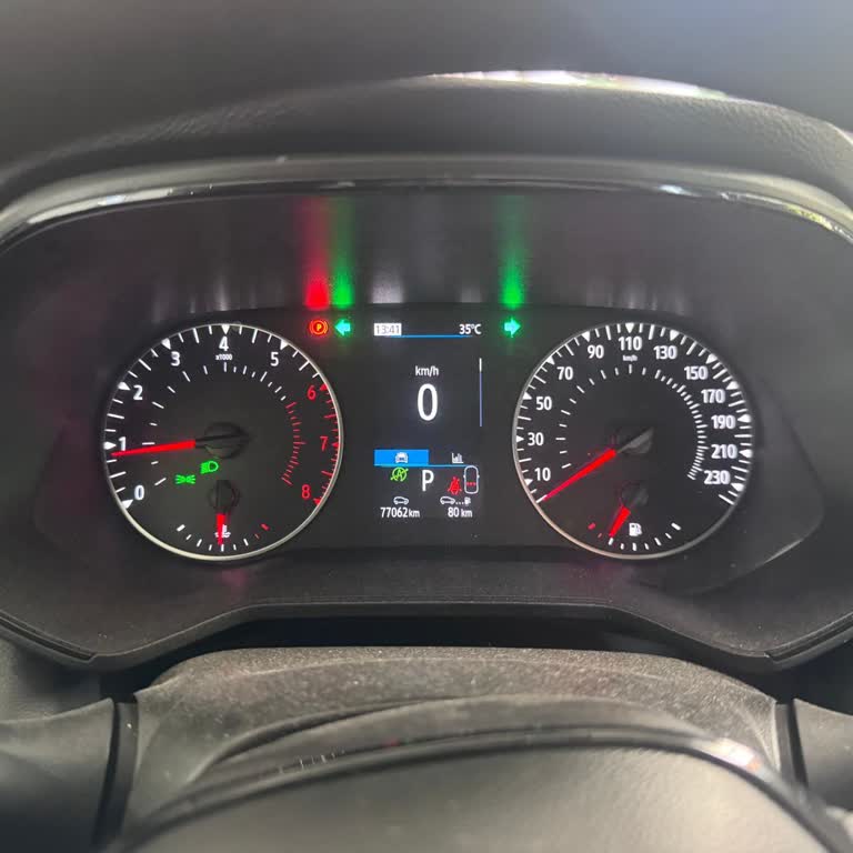 Renault Yetkili Servisinde Üretim Arızası Ve Yetersiz İkame Araç Süreci