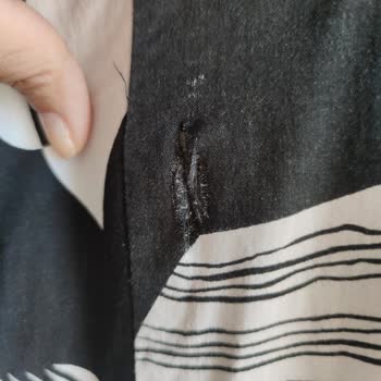 Yırtık Ürün Ve Kaba Müşteri Hizmetine Karşı Şikayet