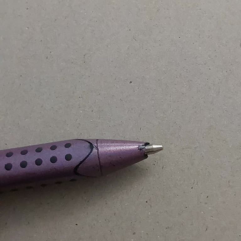 Faber-Castell Grip Edition Kalemde Uç Kırıldı, Değişim Ve Tamir Talebi