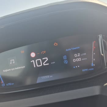 Sürekli Motor Arızası Ve Servisin Çözüm Sağlayamaması, İkame Araç Verilmiyor