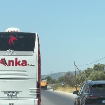 Adıyaman Anka Turizm Trafiği Riske Atan Şoför