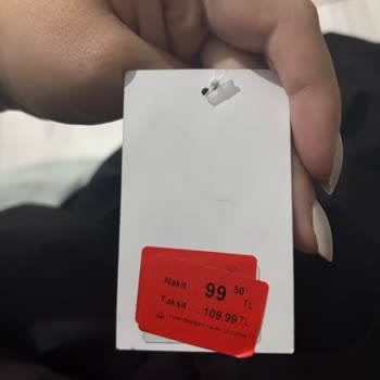 Addax Bursa Şubesinde Fiyat Farkından Kaynaklanan 350 TL Fazla Çekim Üzerine İade Talebi