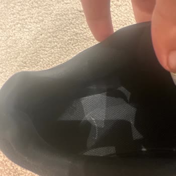 Nike Ayakkabısındaki Ses Sorunu Ve Aşınma İçin Değişim Talebi