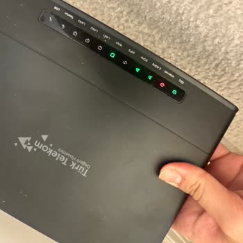 Sabit İnternet Kesintisi Ve Çözümde Sürekli Erteleme
